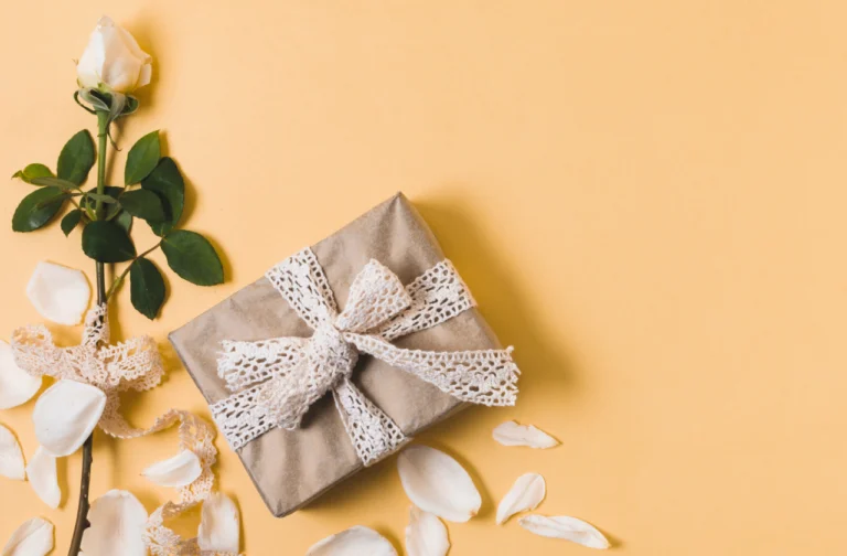 17x Cadeau 50 Jaar Getrouwd | Tips Gouden Huwelijk (2025)
